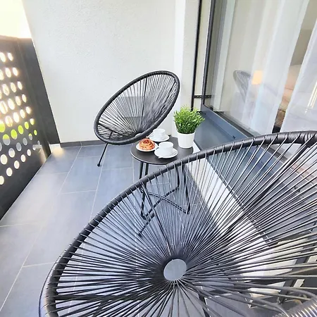 Wings - Free Private Parking - Old Town * Bratysława