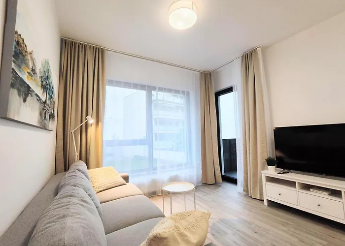 Wings - Free Private Parking - Old Town